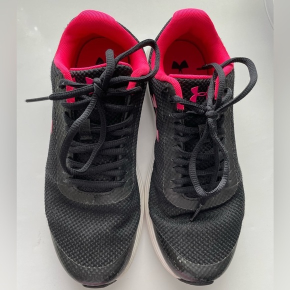 Under Armour Running Shoes - Picture 7 of 8
